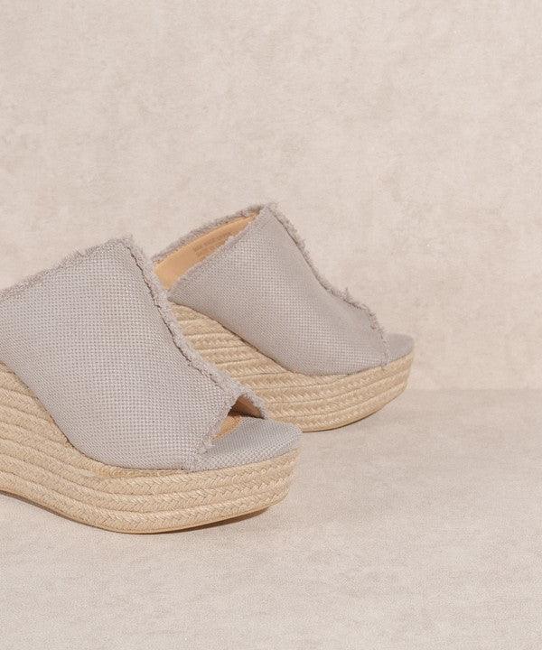 Bliss - Distressed Linen Wedge - The Lelia