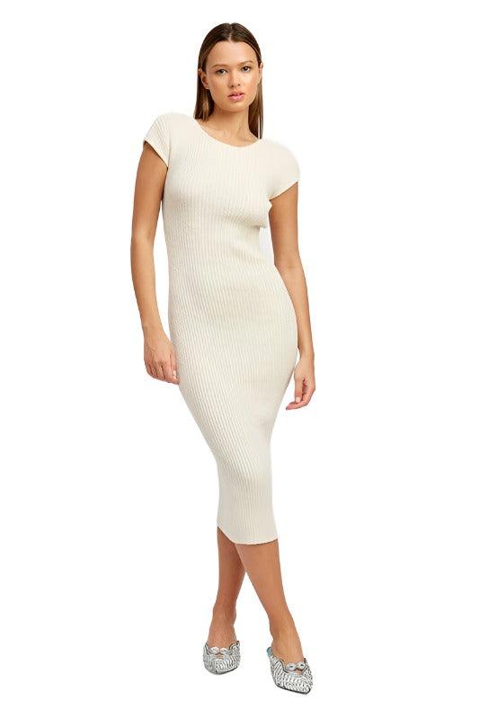 CAP SLEEVE BODYCON DRESS WITH OPEN BACK - The Lelia