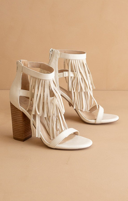 The Gela - Fringe Framed Heels