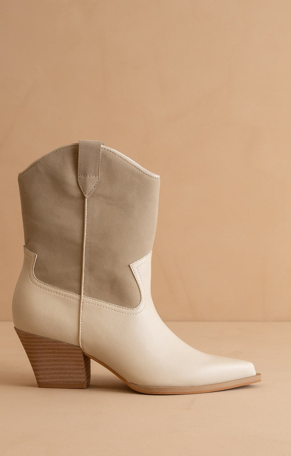 Ames - Short Cowboy Booties