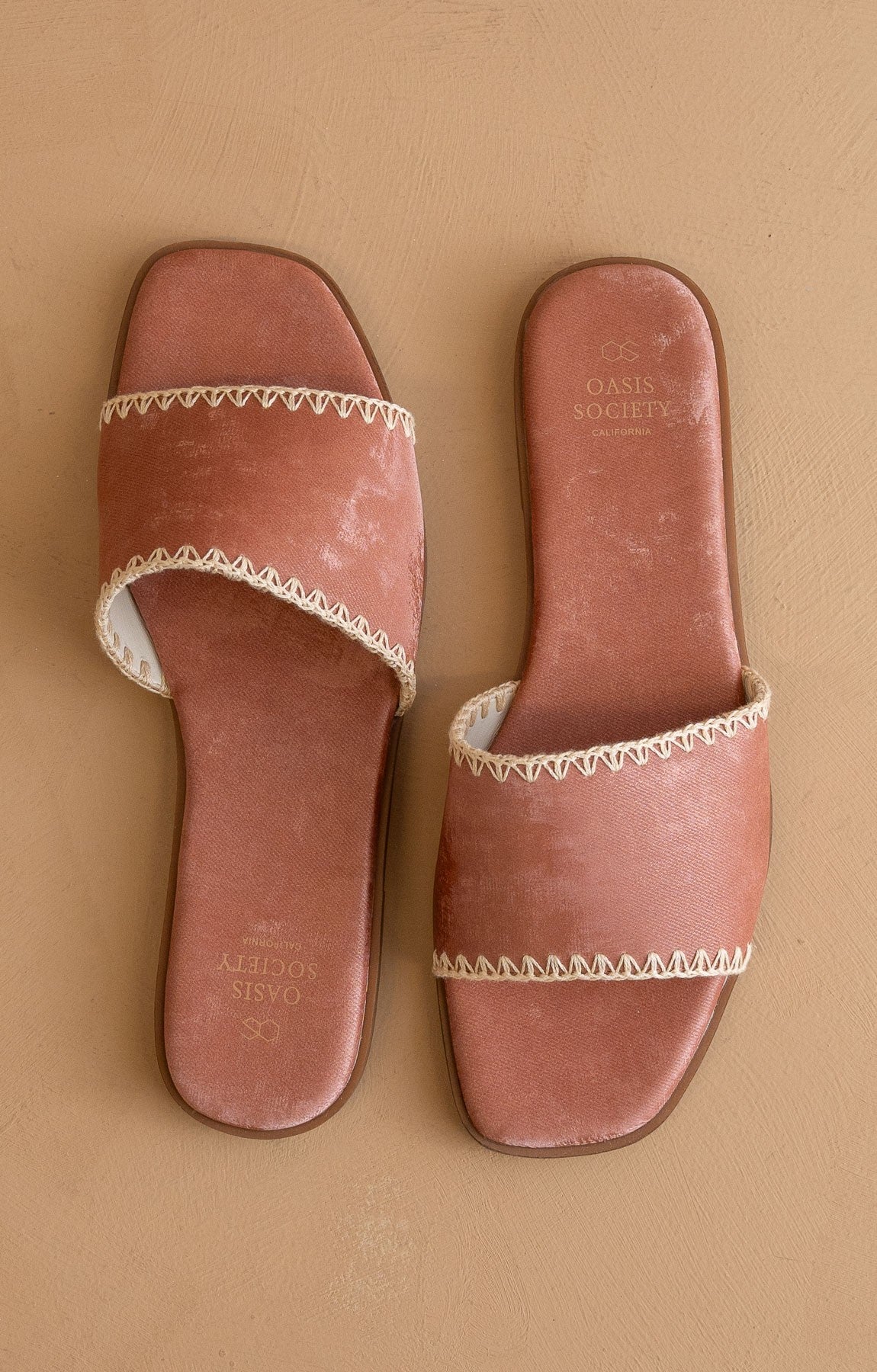 The Emmie - Summer Slides