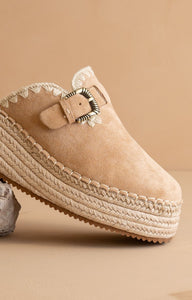 Edith- Clog Raffia Mule with Western Buckles