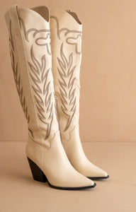 Bronco - Knee-High Embroidered Boots