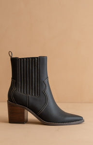 Addison - Perfectly Paneled Western Boots